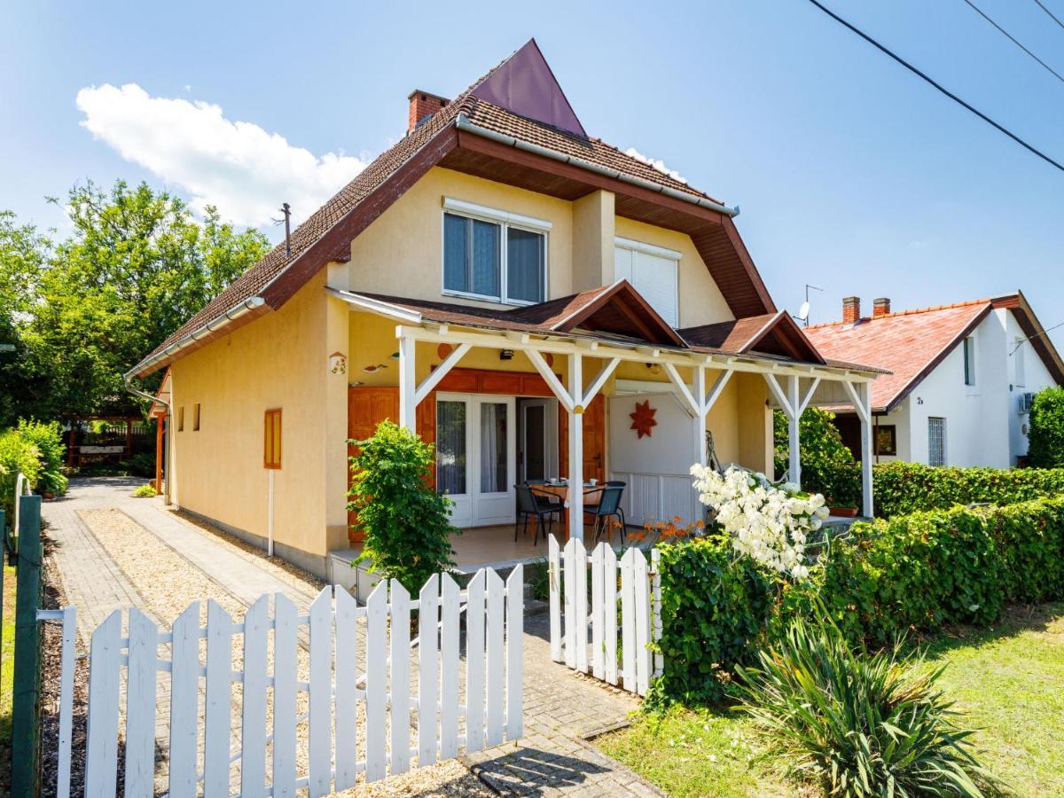 Holiday Home Jazmin By Interhome Balatonszarszo Buitenkant foto