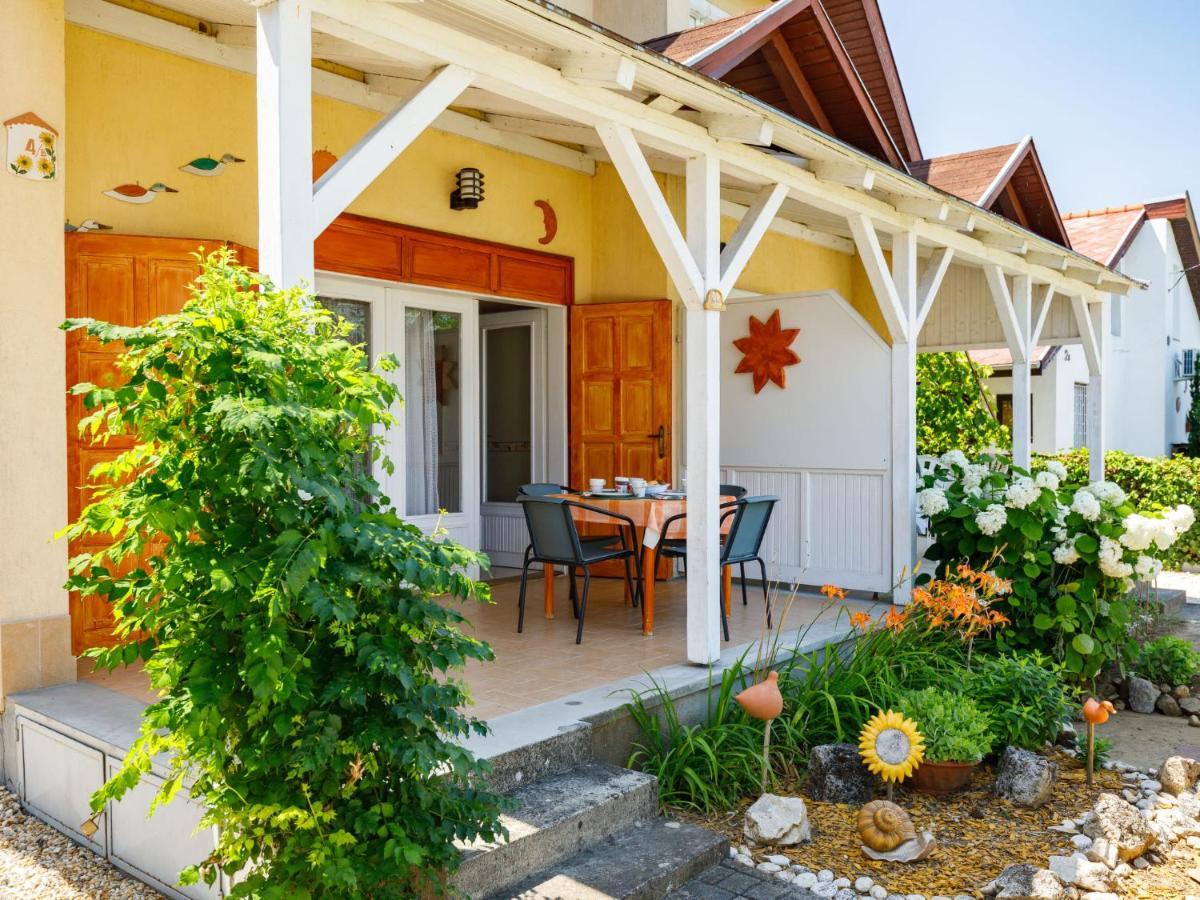 Holiday Home Jazmin By Interhome Balatonszarszo Buitenkant foto